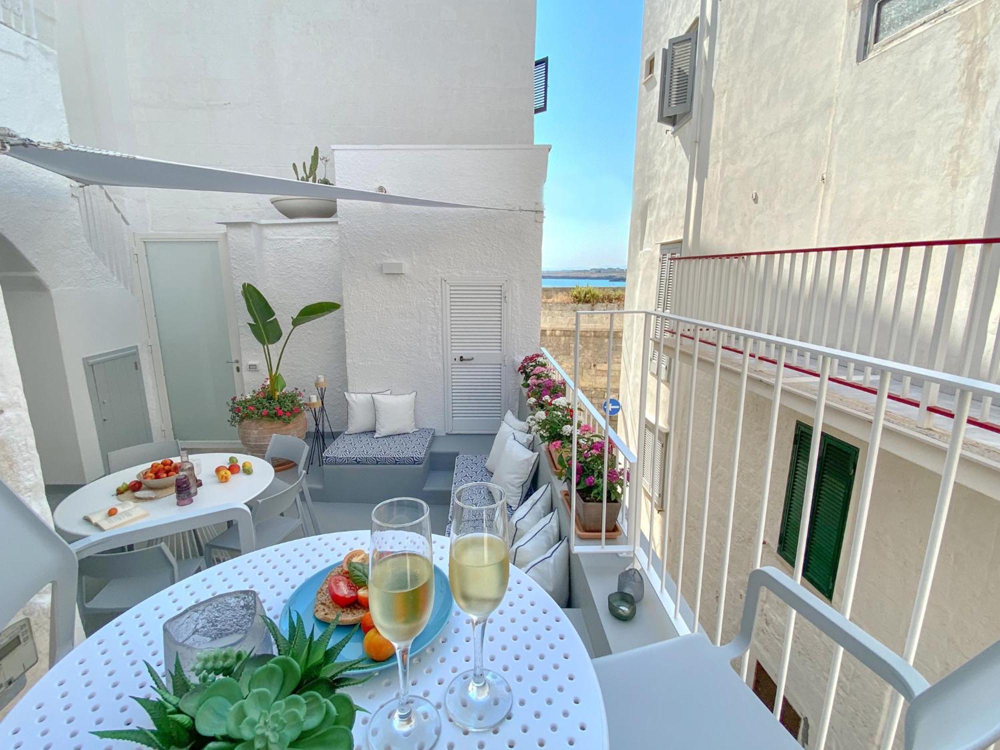 モノーポリ Td Casa Marea Seaside View In Prime Locationヴィラ エクステリア 写真